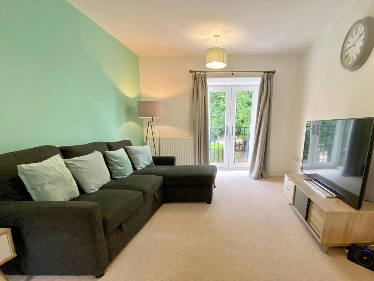 Beautiful, Contemporary 3 Bedroom Apartment Bath Esterno foto